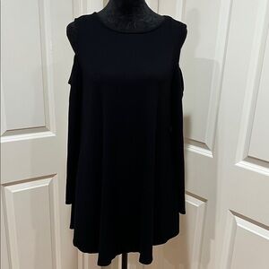 Cupio, woman’s, black, open shoulder, long sleeve, sweater. Size large.